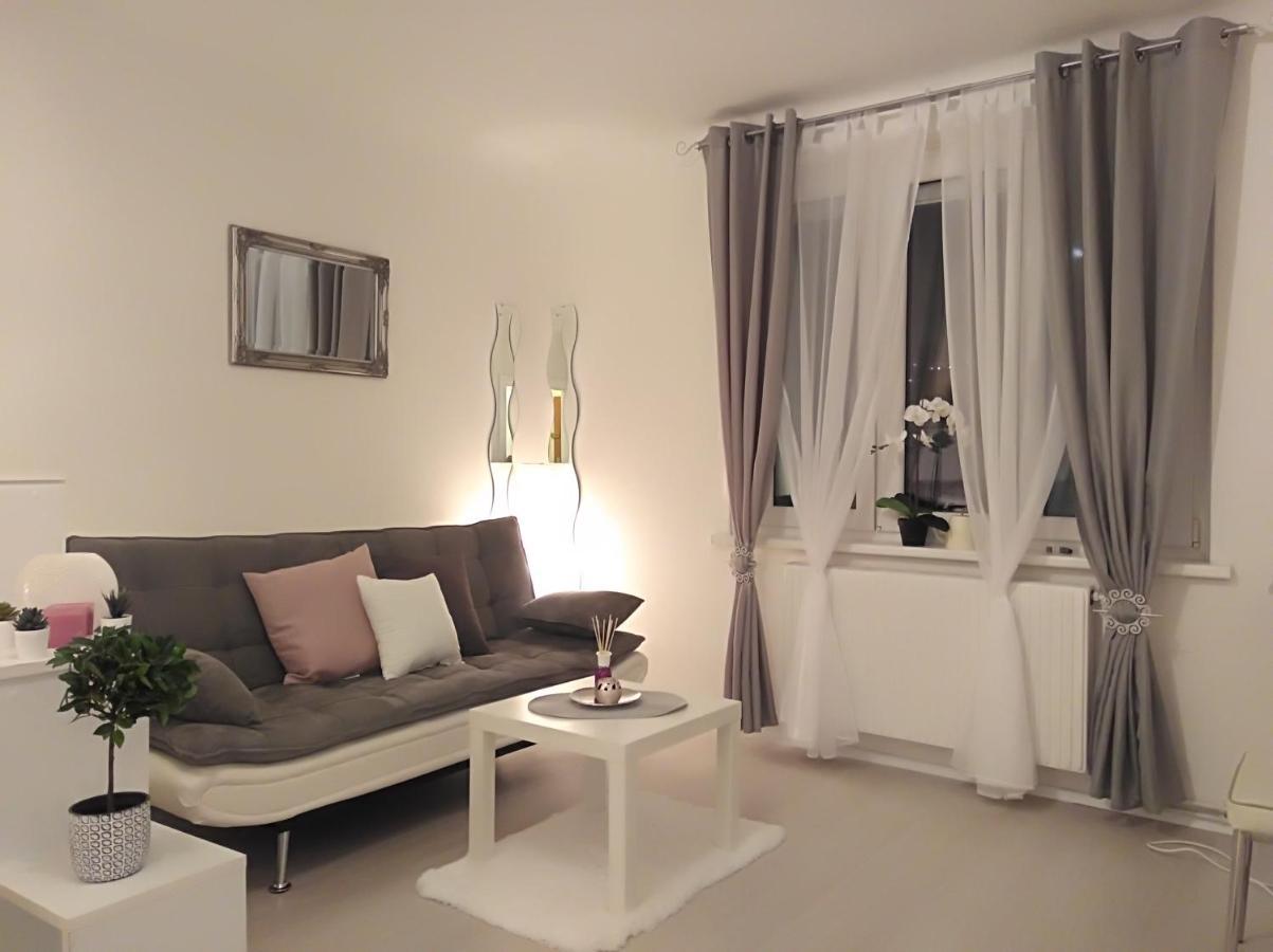 Anastasia-Apartment & Garage Виена Екстериор снимка