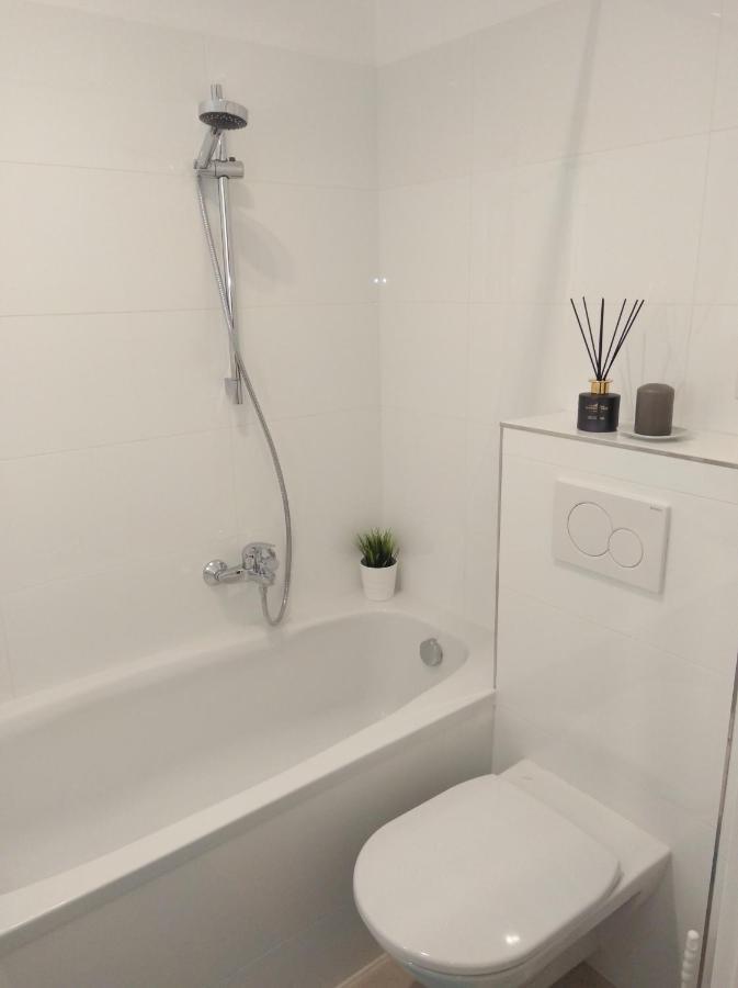 Anastasia-Apartment & Garage Виена Екстериор снимка